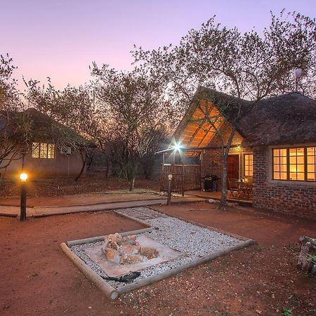 South Safari Lodge Marloth Park Buitenkant foto