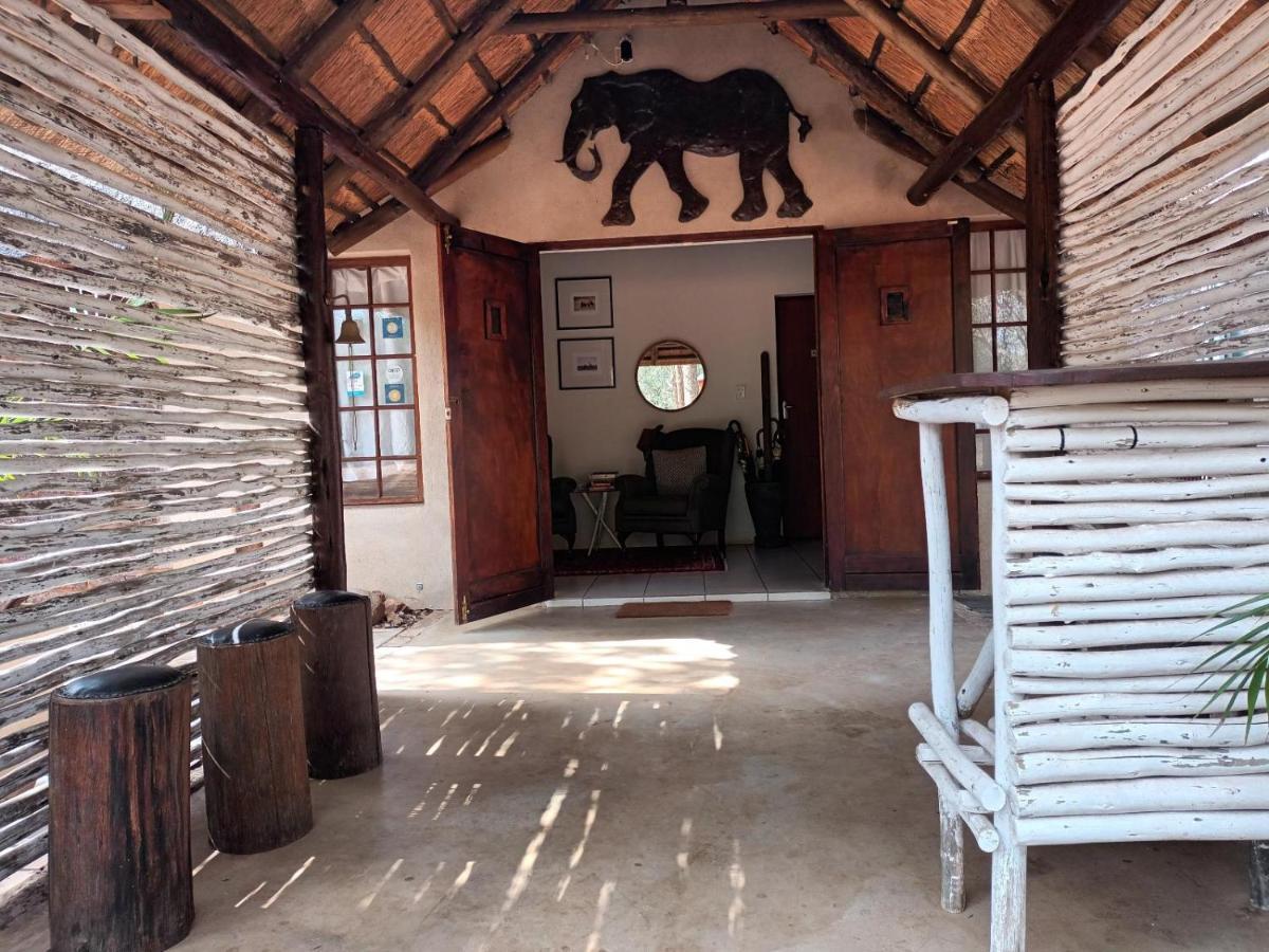 South Safari Lodge Marloth Park Buitenkant foto