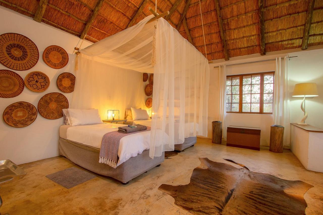 South Safari Lodge Marloth Park Buitenkant foto