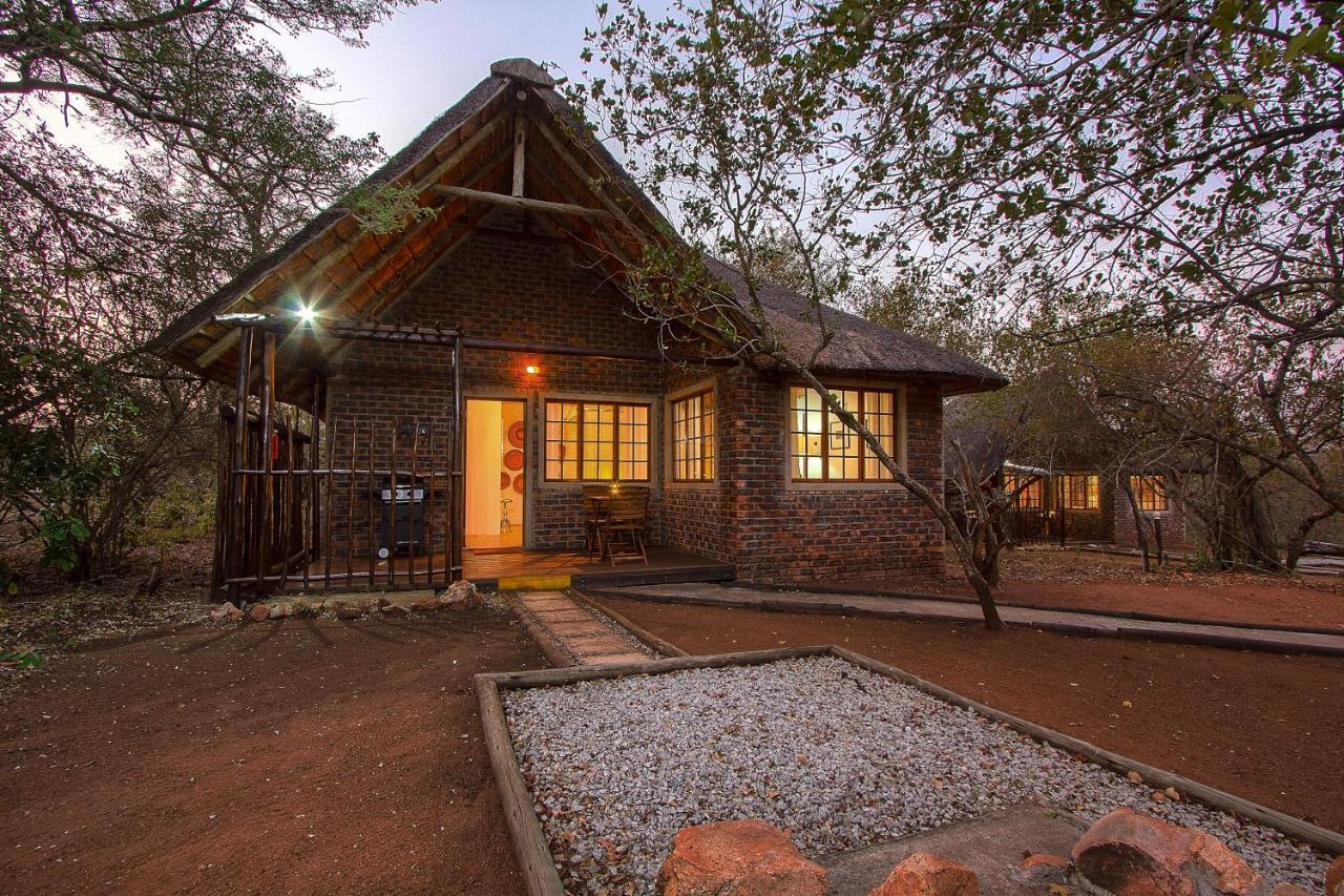 South Safari Lodge Marloth Park Buitenkant foto