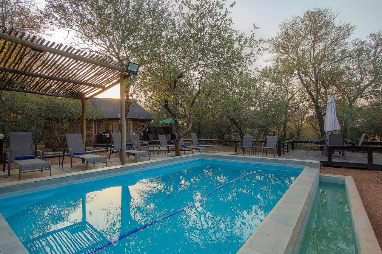 South Safari Lodge Marloth Park Buitenkant foto