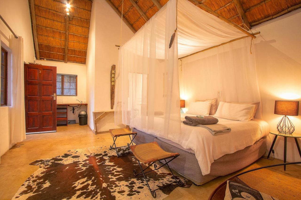 South Safari Lodge Marloth Park Buitenkant foto